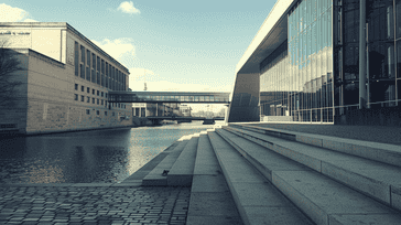 Berlin Discoveries: History and Innovation in Germany