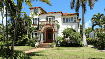 Miami Magic: Beaches and Art Deco in Florida